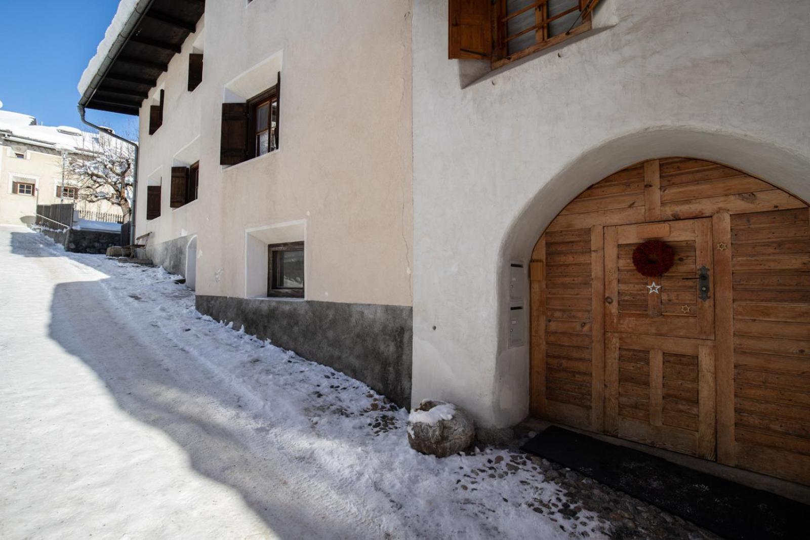 Chasa Curasch Apartment Scuol Luaran gambar